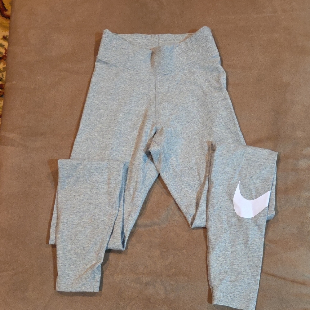 Nike Light Gray Leggings